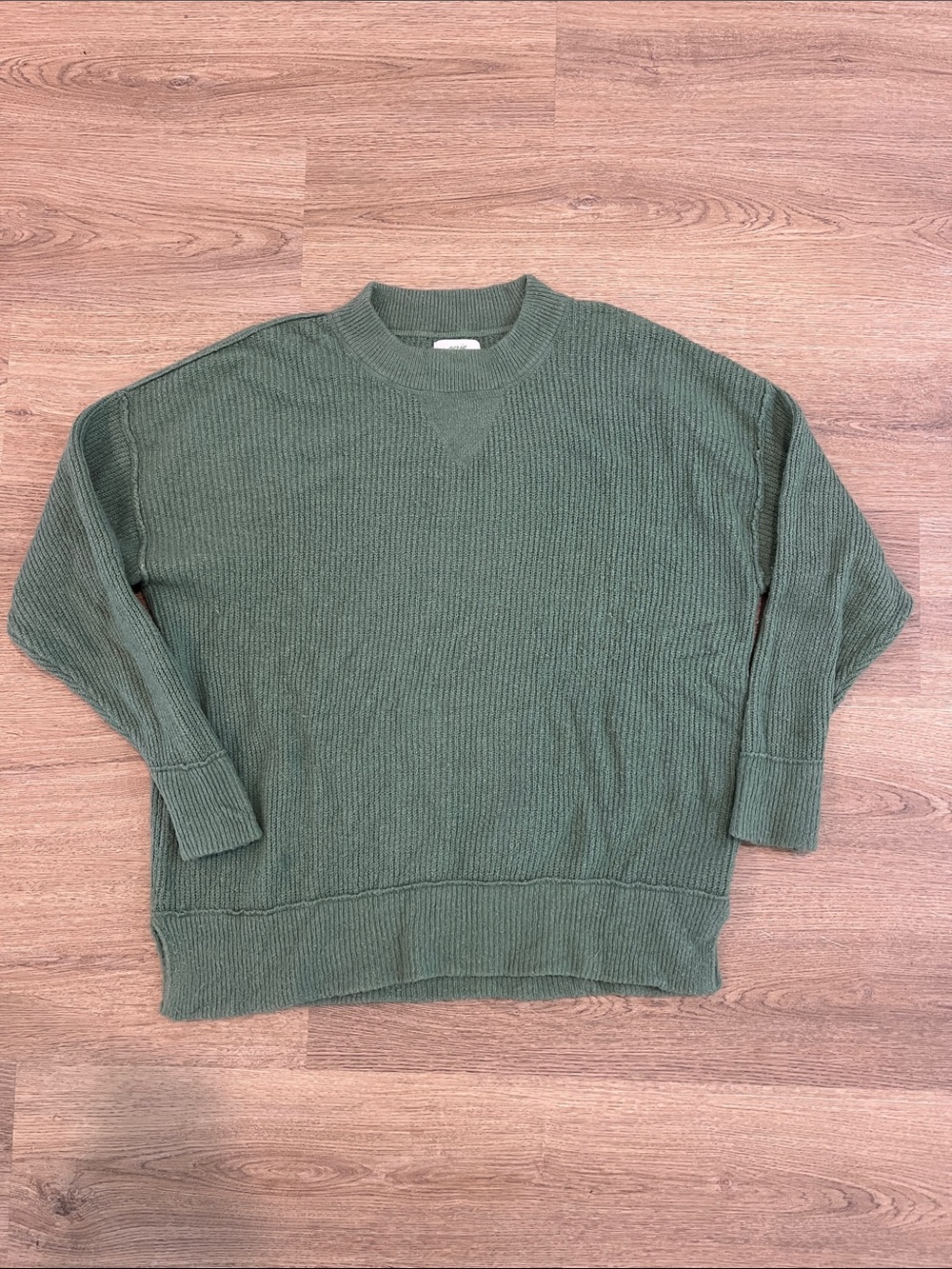 aerie Olive Green Ribbed Crewneck Sweater